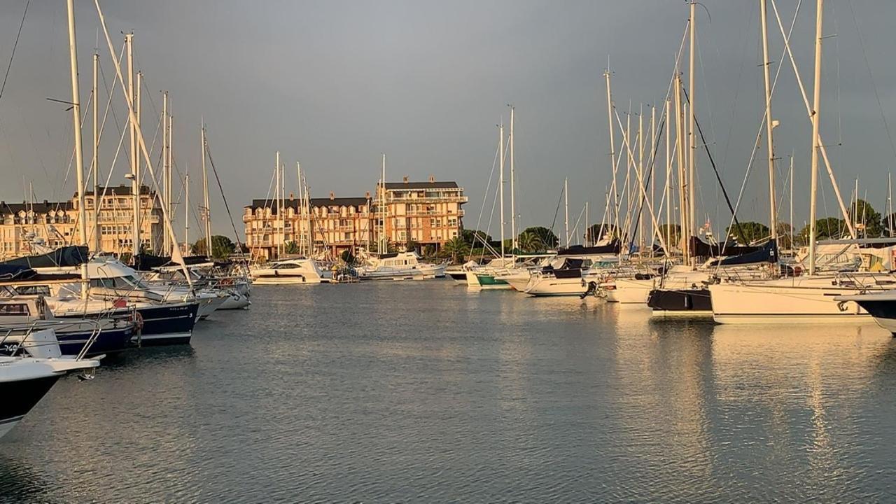 Apartamento Puerto Deportivo Marina De Santander Exterior foto